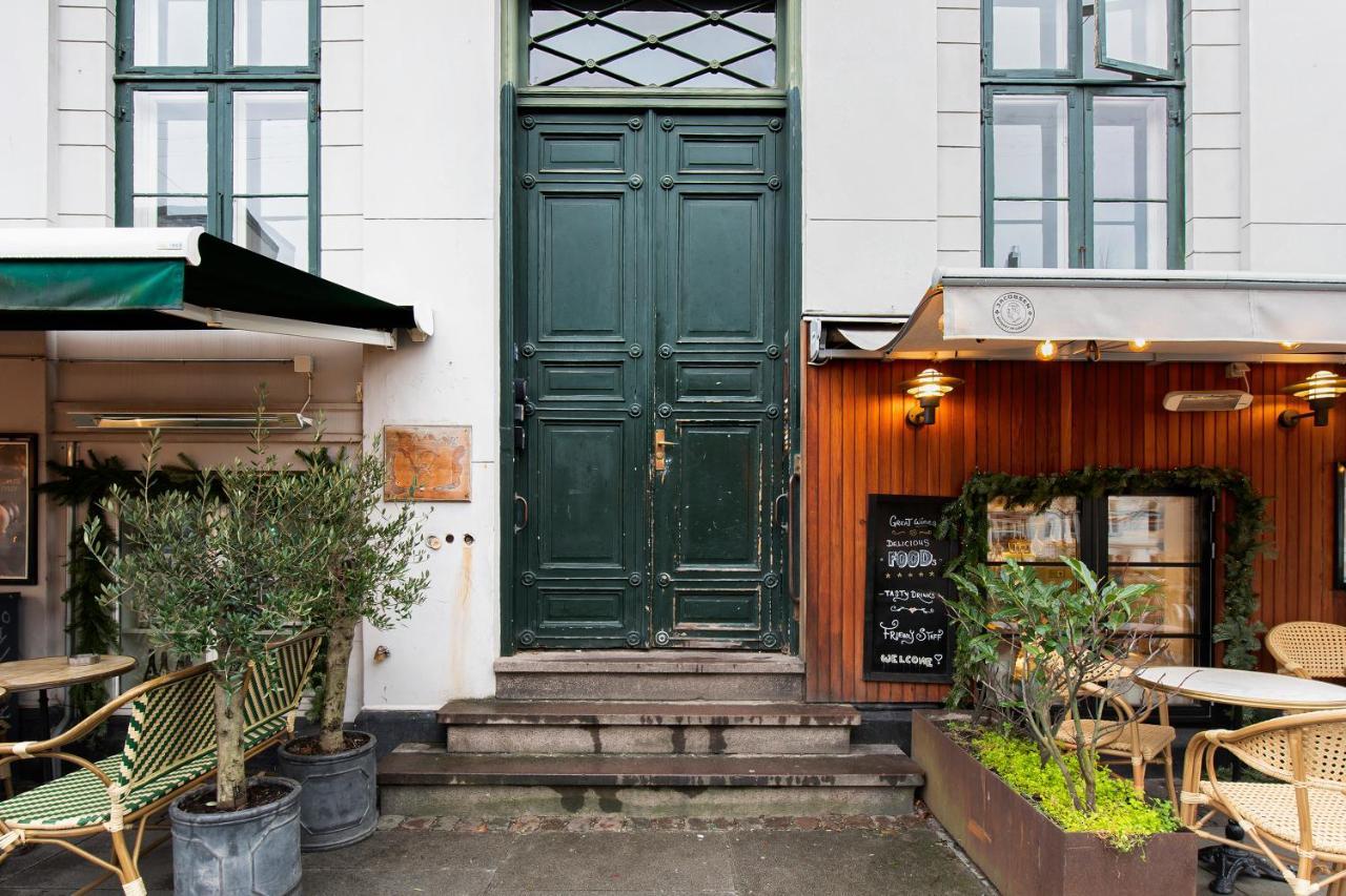 Sanders Square - Spacious Six-Bedroom Apartment Near Amalienborg 코펜하겐 외부 사진