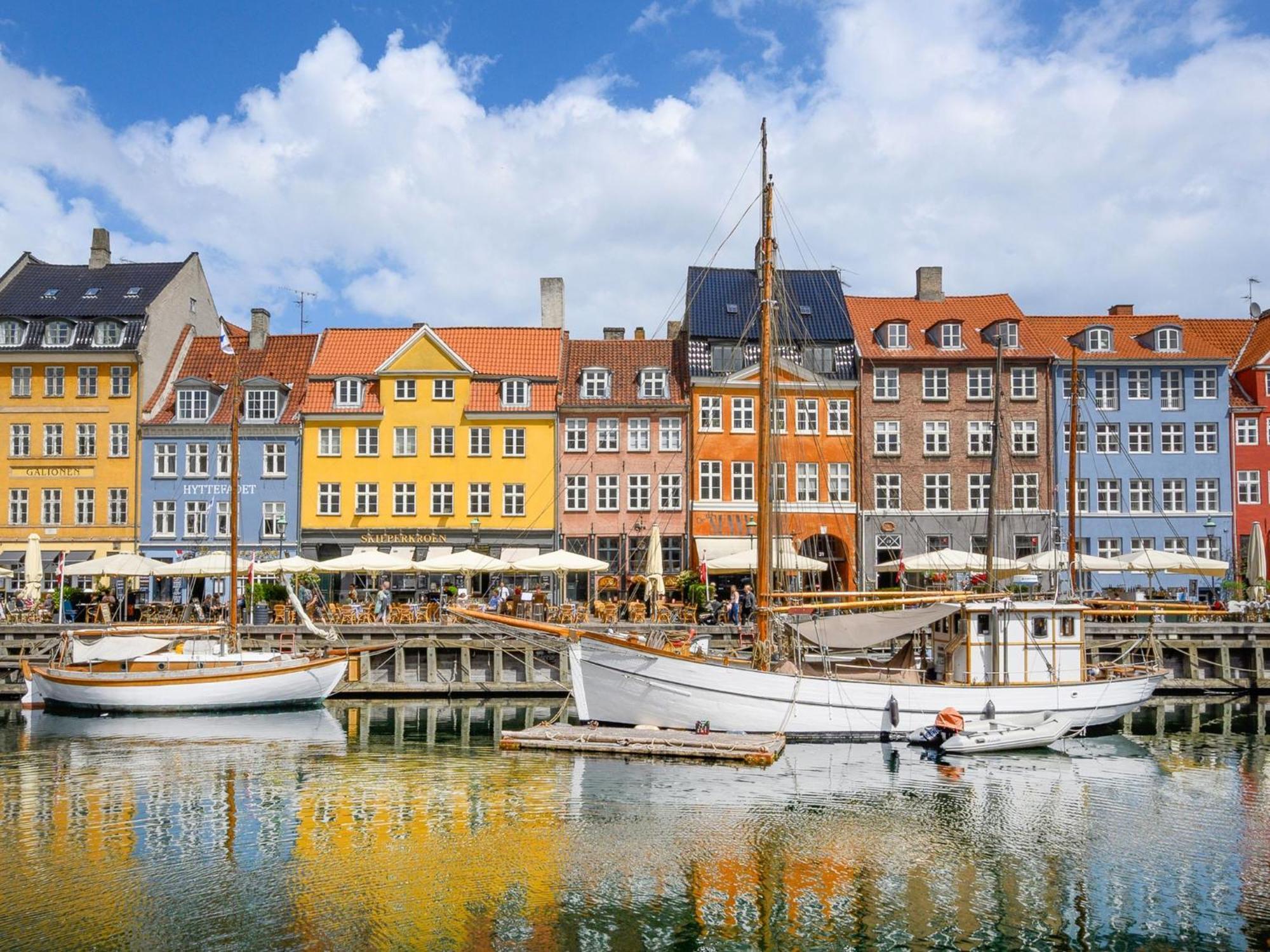Sanders Square - Spacious Six-Bedroom Apartment Near Amalienborg 코펜하겐 외부 사진